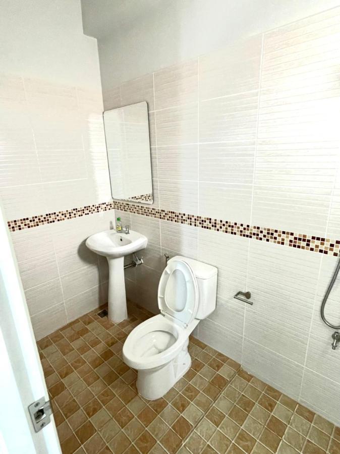 808 Bangkok Apartment Bagian luar foto