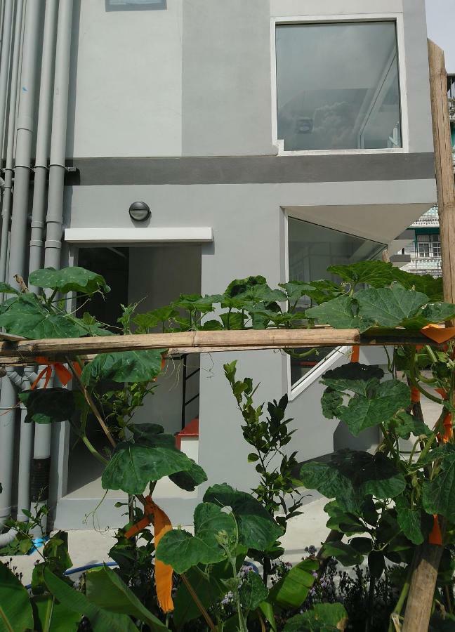 808 Bangkok Apartment Bagian luar foto